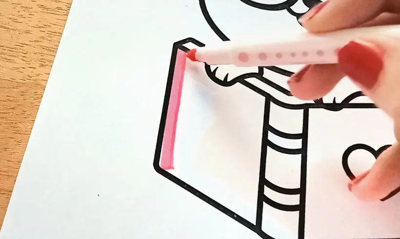 Step 1 for coloring with markers without leaving white spaces